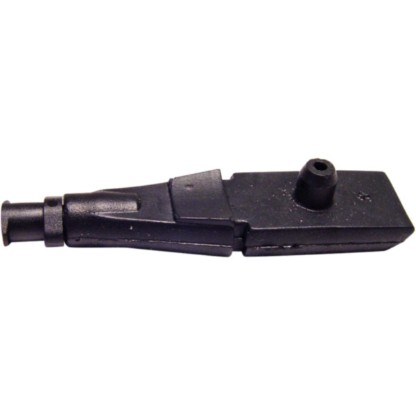 Filler plug with female luer