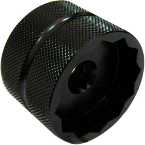 Wheel nut socket