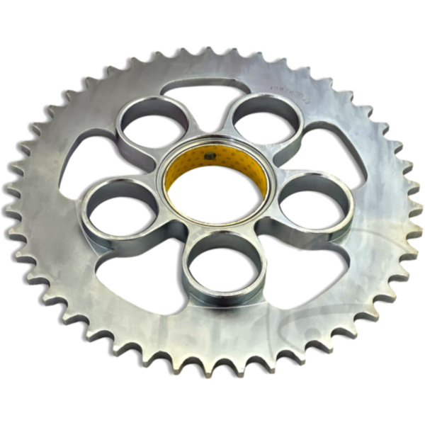 Rear sprocket 45 tooth 525 silver fitting for Ducati Streetfighter  848 F102AA/F103AA/F104JA 2014, 132 PS, 97 kw