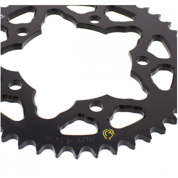 Rear sprocket aluminium 45 tooth pitch 525 black 202Y_52545N_1