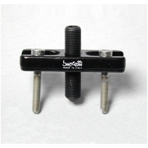 Flywheel puller