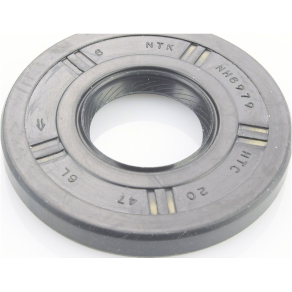 Shaft seal 20x47x6, NBR, with dust lip