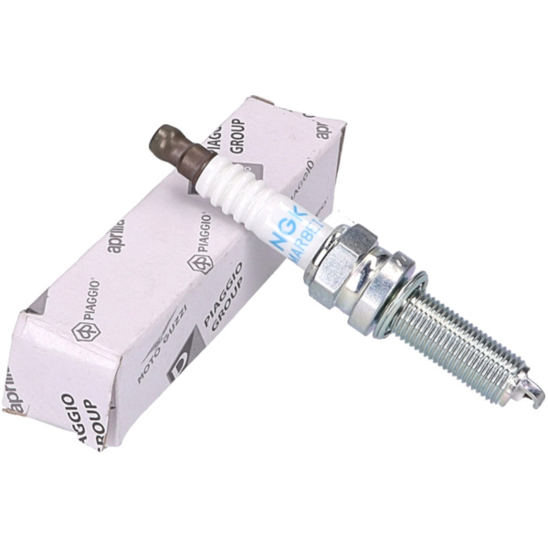 spark plug NGK LMAR8EI-7 LMAR8EI-7