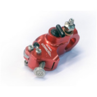 BERINGER Aerotec® Radial Clutch Master Cylinder Ø17,5mm Integrated Reservoir Red (Without Lever) for Yamaha MAJESTY400, T-MAX500 Honda FJS400SILVERWING