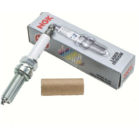 spark plug LMAR8AI-8