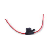 Holder for plug-in fuses 5-30 Ampere, splash-proof rubber housing.